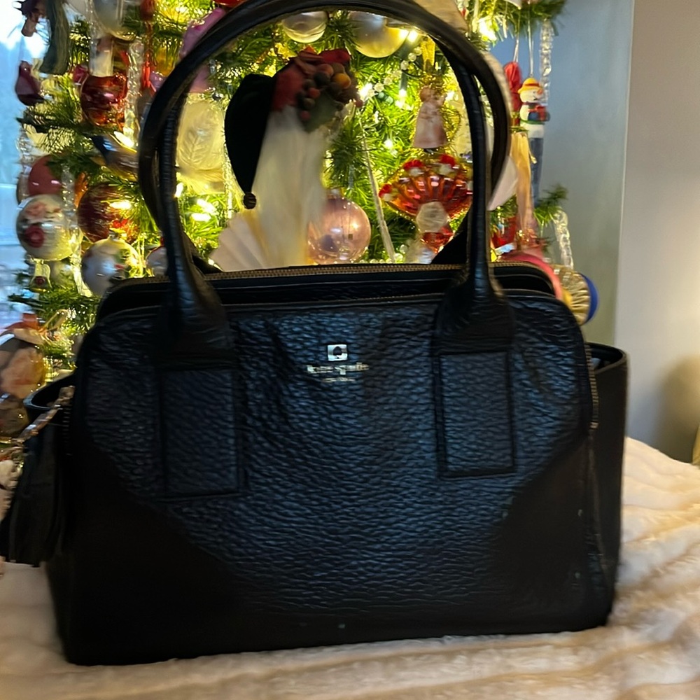 Kate Spade Southport Avenue Lydia EUC black pebbled leather satchel